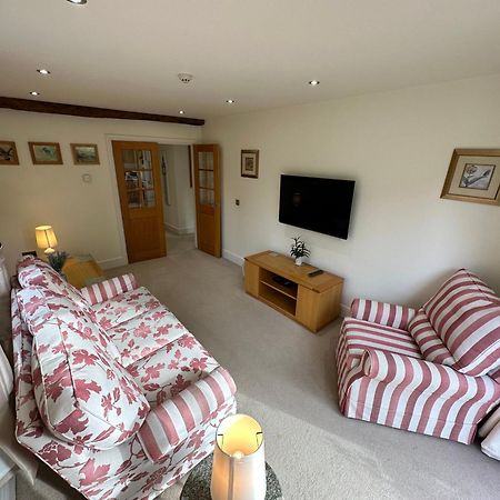 Meadows Barn Apartment Chelmsford Bagian luar foto
